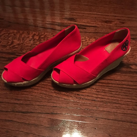 *SOLD*Tory Burch Red Canvas Peep Toe Wedges - Picture 4 of 8